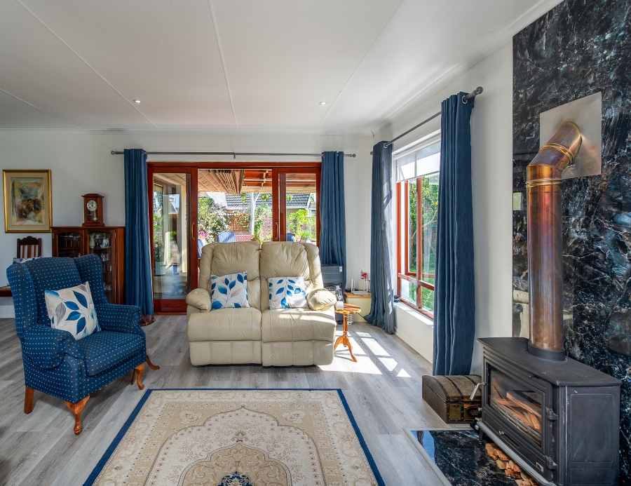 3 Bedroom Property for Sale in The Island Western Cape